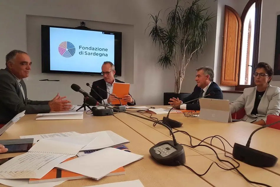 Il segretario Carlo Mannoni presenta i bandi 2018
