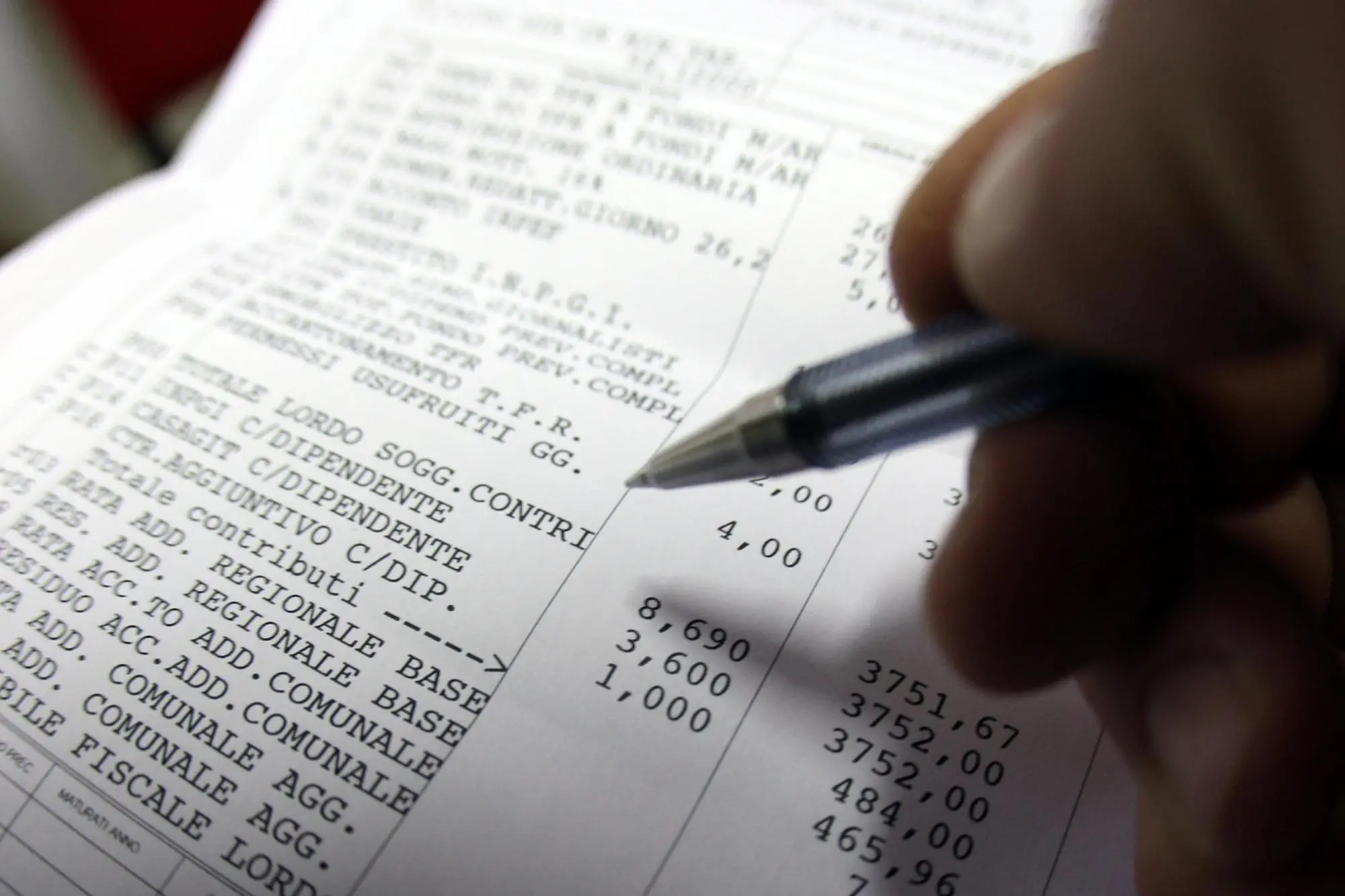 Una busta paga in un'immagine di archivio