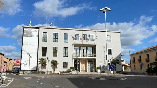 https://immagini.unionesarda.it/version/c:NjY5NjZlNWEtNzBhMS00:ZmRhYzY0NzMtOTc4NC00/image.webp?f=16:9