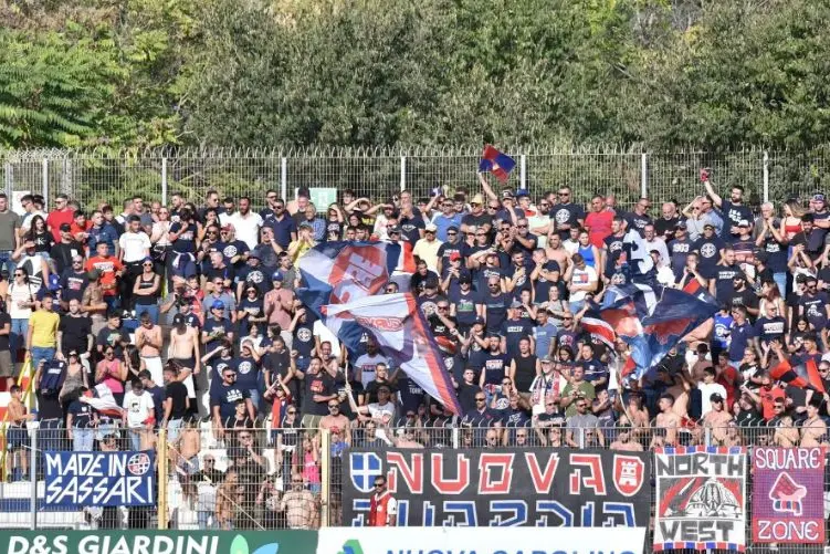 Tifosi della Torres in un'immagine d'archivio