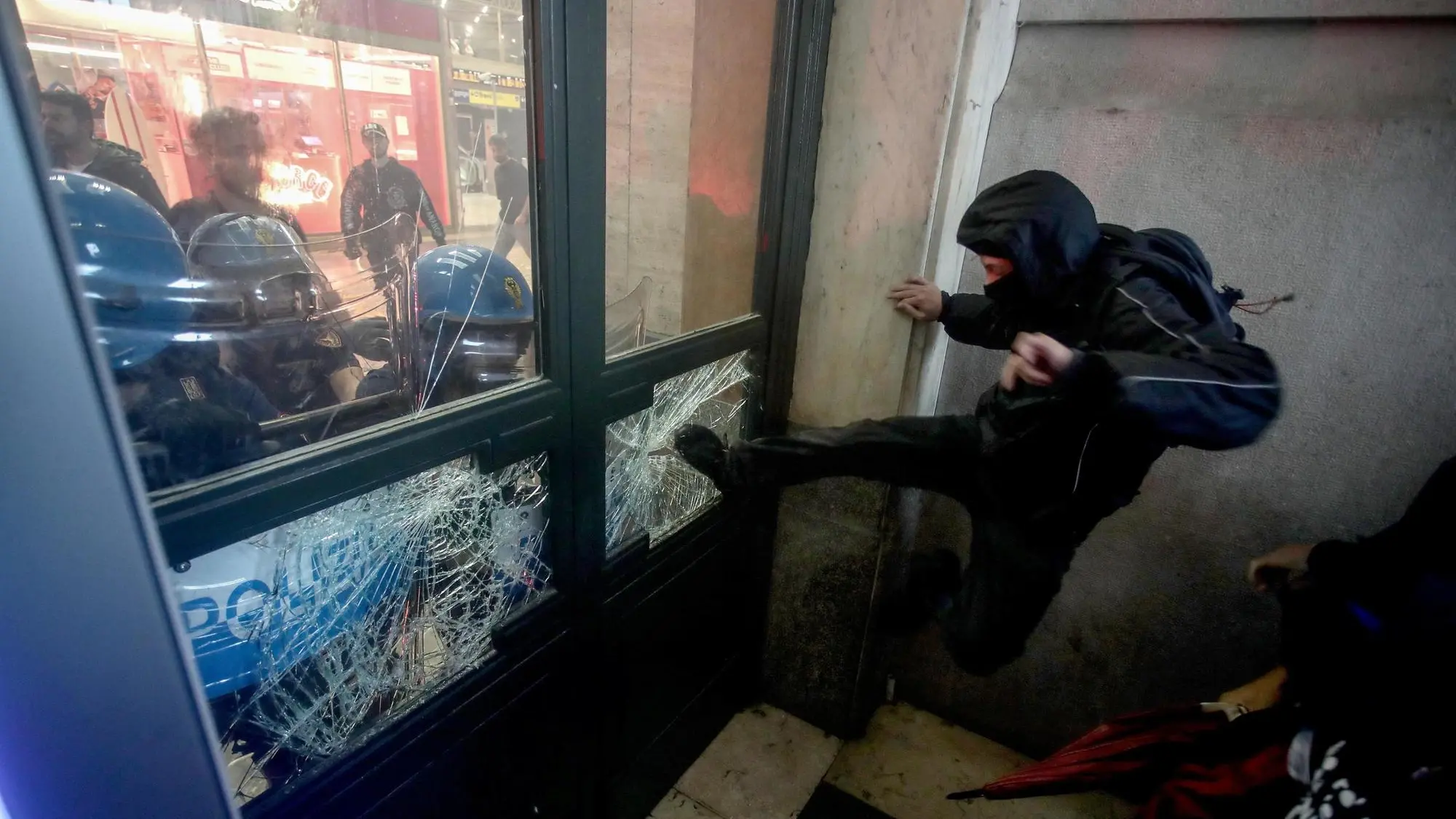 https://immagini.unionesarda.it/version/c:NjYxYjQ3YTItNDU3Mi00:M2Y5OTk1ZjctYjQ4Zi00/image.webp?f=16:9