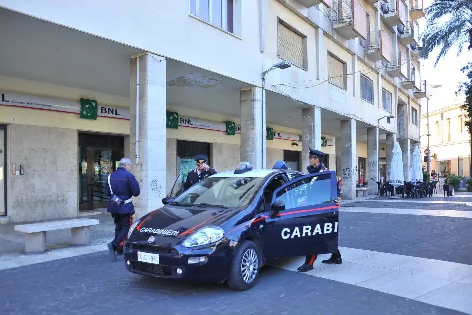 Carabinieri a Oristano (Archivio L'Unione Sarda)