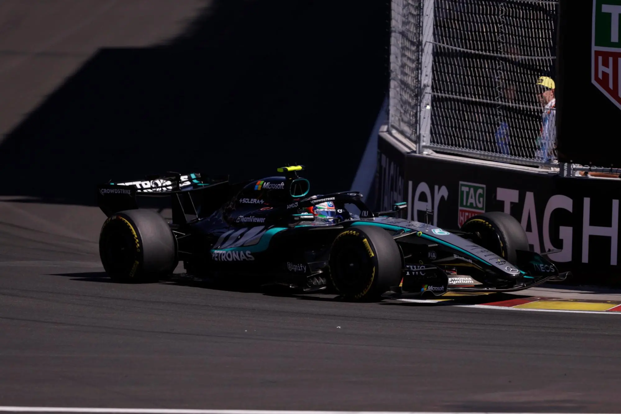 Kimi Antonelli sul circuito di Madrid (foto Ansa/Epa)