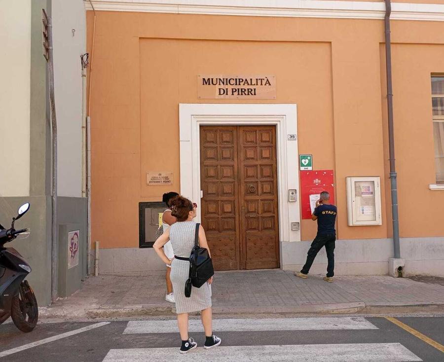 «Taglio al personale della Municipalità»