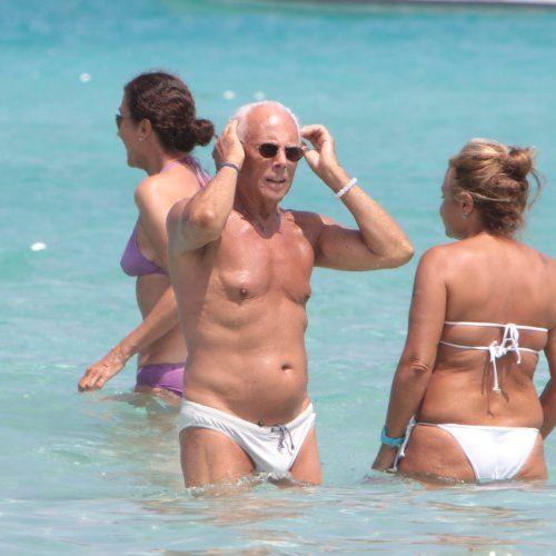 Armani alle Baleari:un fisico invidiabile - L'Unione Sarda.it