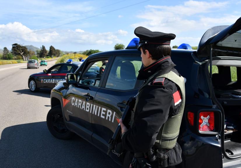 Guida pericolosa e aggressione ai carabinieri: Sanluri, 42enne denunciato