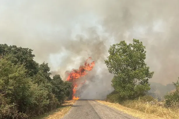 Le fiamme a Siligo