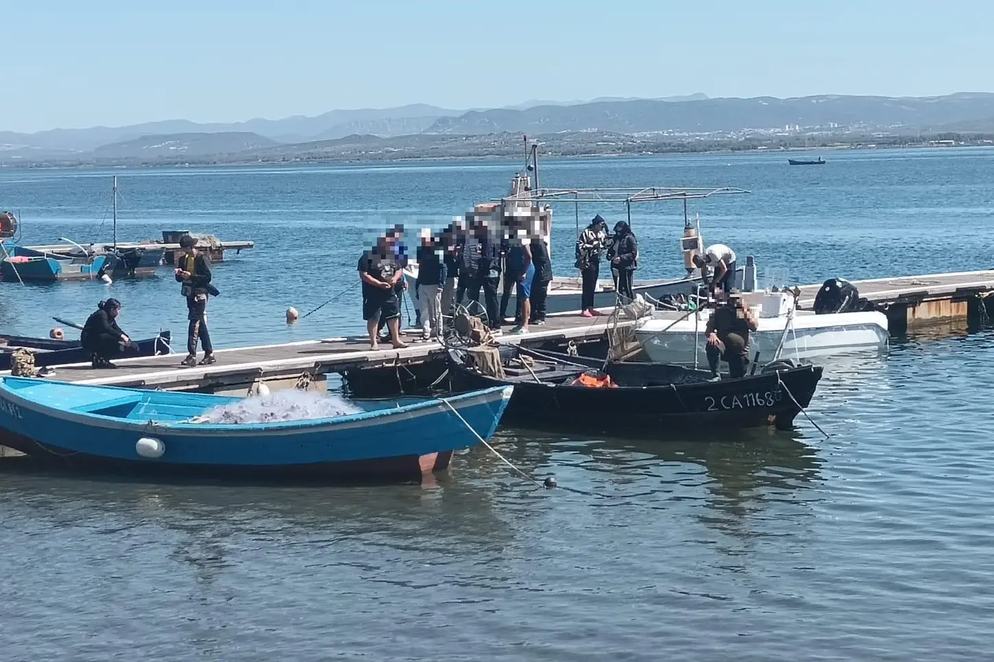 Uno sbarco a Sant'Antioco (foto Fabio Murru)