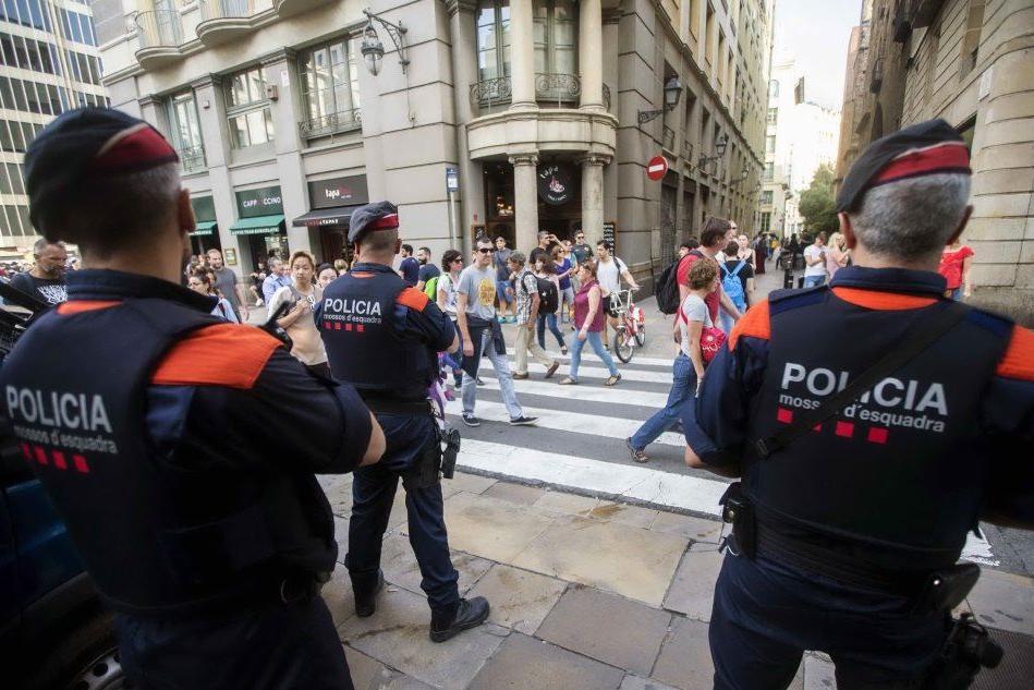 Accusato di abusi sessuali: sardo estradato a Barcellona