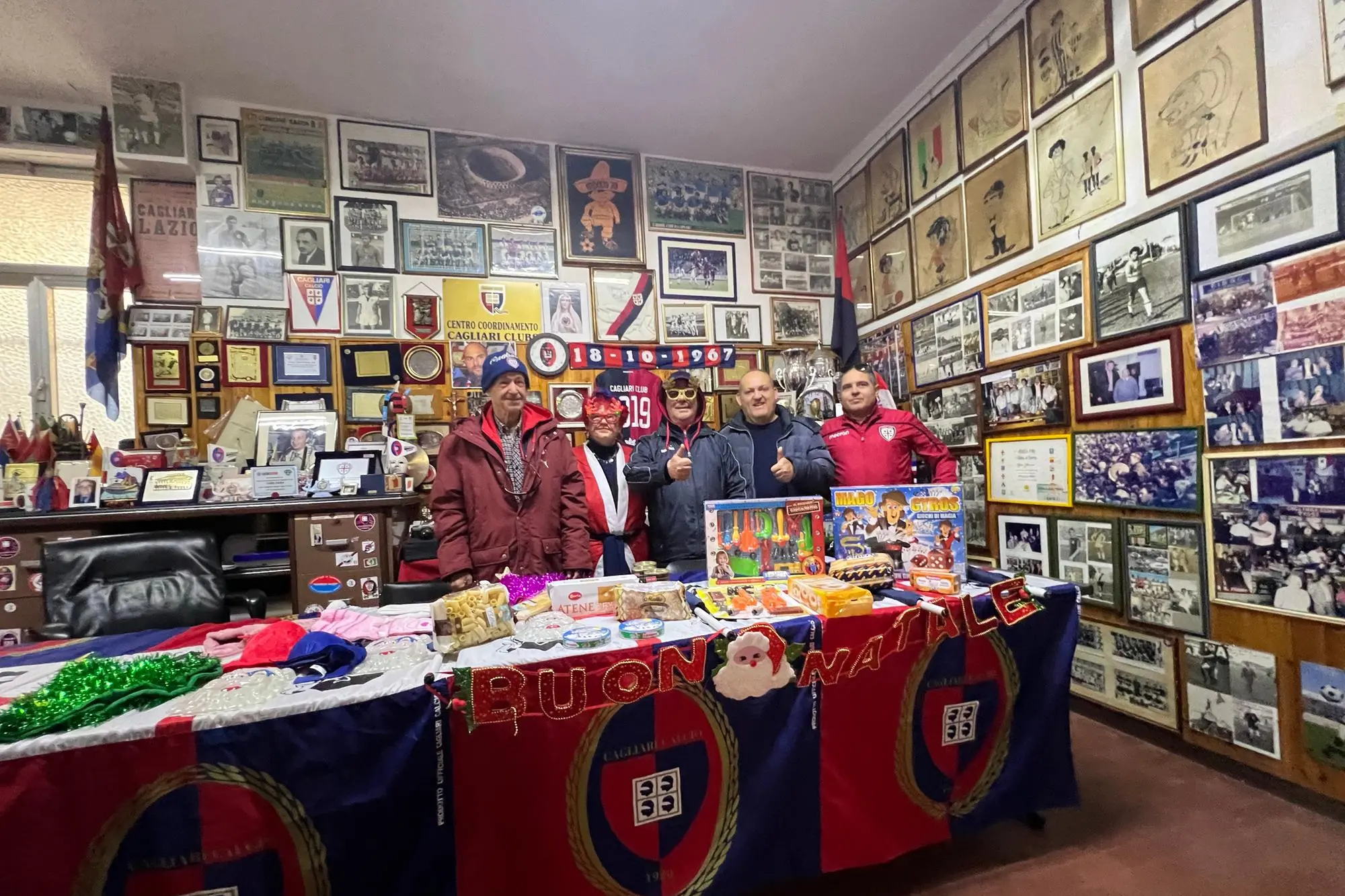 La sede del Cagliari Club (foto Melis)