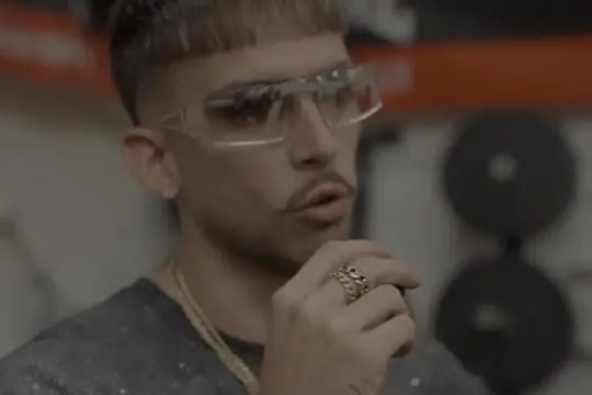 Vegas Jones esce con "Chic Nisello 2": il volume 2 della mia vita