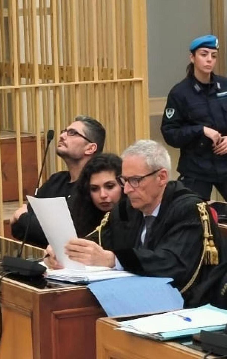 «Nel dolore ho sperato in una morte romantica, purtroppo non era così»