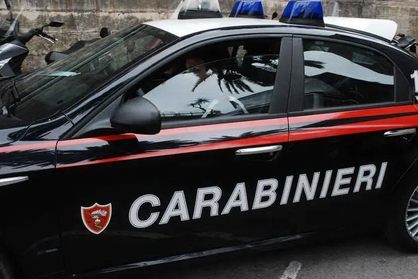 Auto Carabinieri (immagine simbolo)
