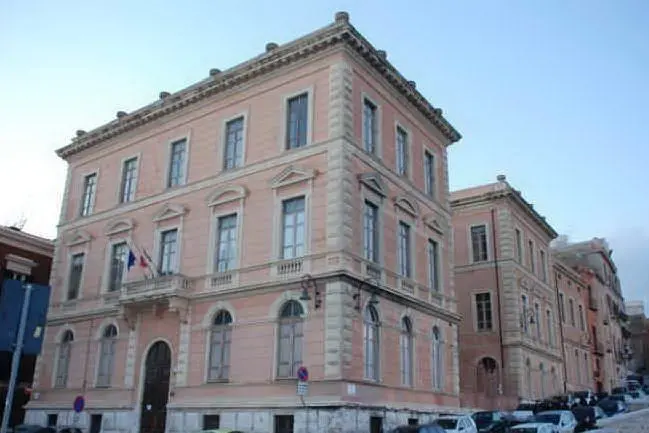 La scuola elementare "Santa Caterina" a Cagliari