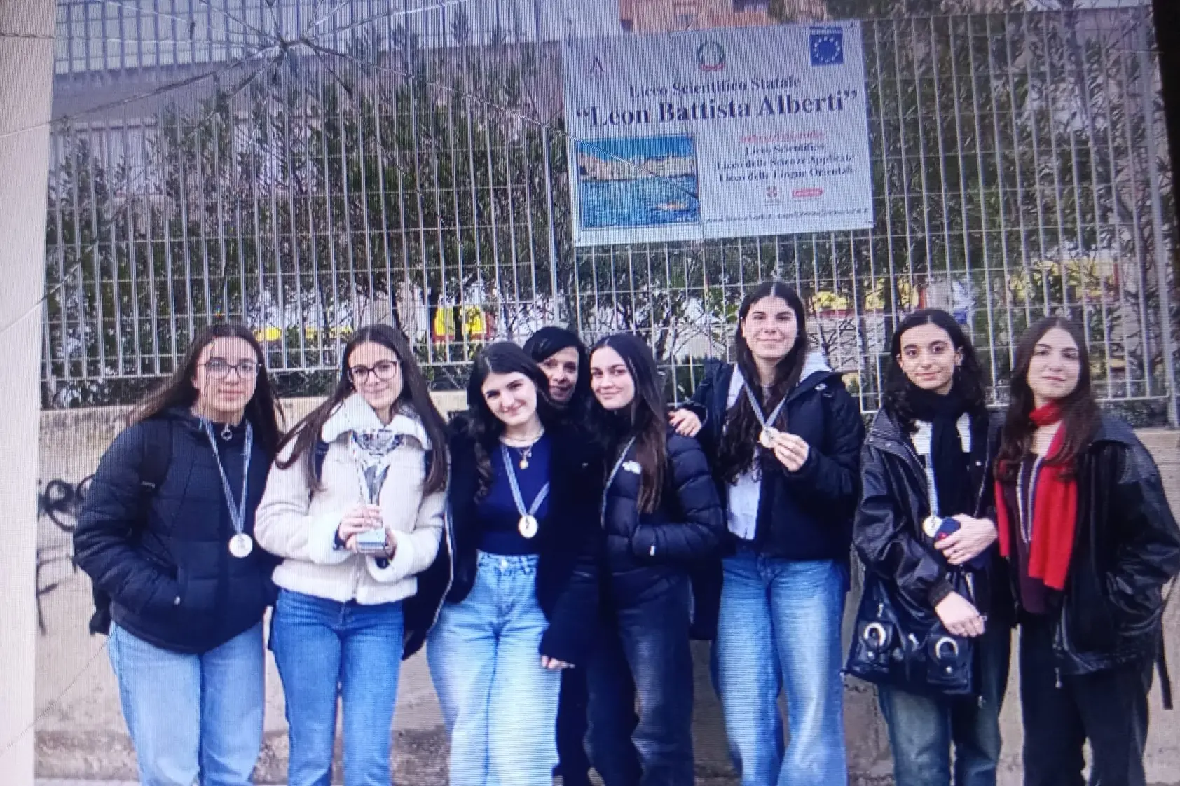 Le studentesse del Gramsci Amaldi. (foto Scano)
