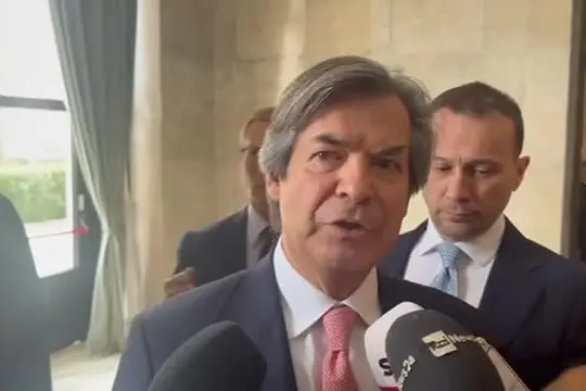 IntesaSp, Messina: rilancio Opas su Mps? "Assolutamente no"