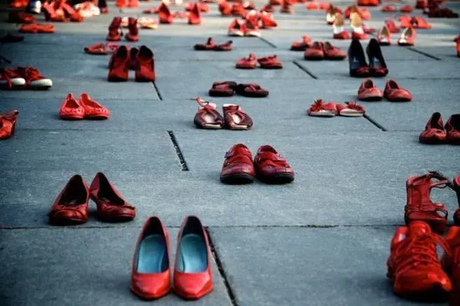 Scarpe rosse