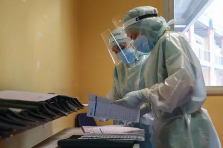 The sub-intensive care wards of the Casal Palocco Covid Hospital are full due to the third wave of Sars-Cov2, in Casal Palocco, Rome, Italy, 14 March 2021. ANSA/ EMANUELE VALERI