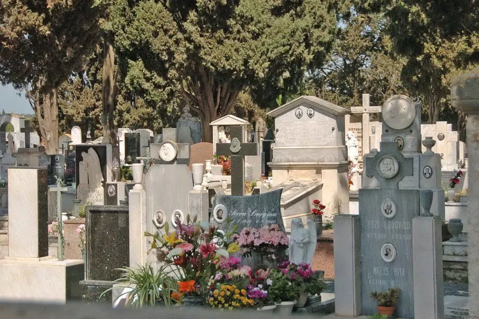 Il cimitero di Serramanna (Archivio L'Unione Sarda)