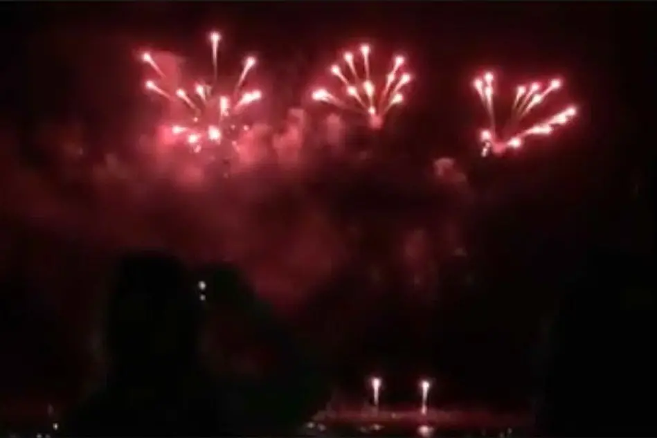Fuochi d'artificio (L'Unione Sarda - Sanna)