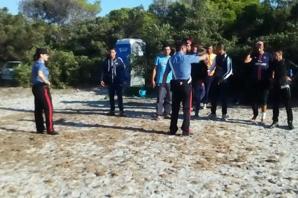 I migranti arrivati a Porto Pino