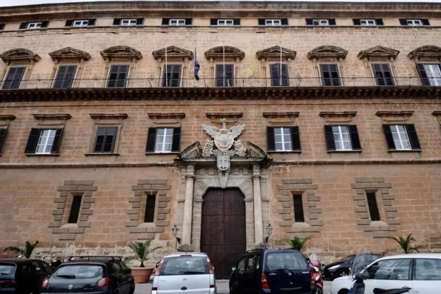 La sede dell'assemblea regionale della Sicilia (Ansa)