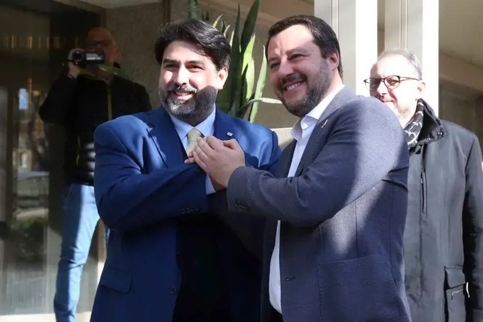 Christian Solinas e Matteo Salvini (Ansa)