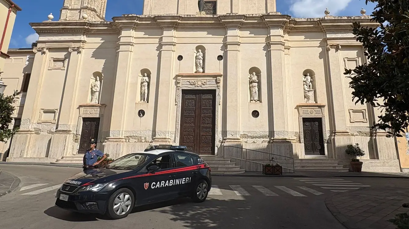 https://immagini.unionesarda.it/version/c:NjljMGE3YWEtMmE0ZS00:MmQxNTk5NjAtM2UxNi00/image.webp?f=16:9