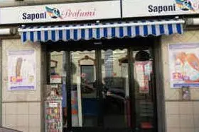 Il negozio &quot;Sapori & Profumi&quot; (foto Google Maps)