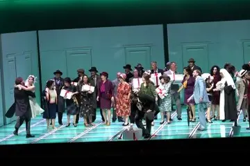 Applausi al Teatro Lirico per ''Il cappello di paglia di Firenze'' di Nino Rota