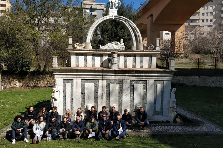 Giovani spagnoli in visita a Sassari: l’accoglienza degli studenti sardi