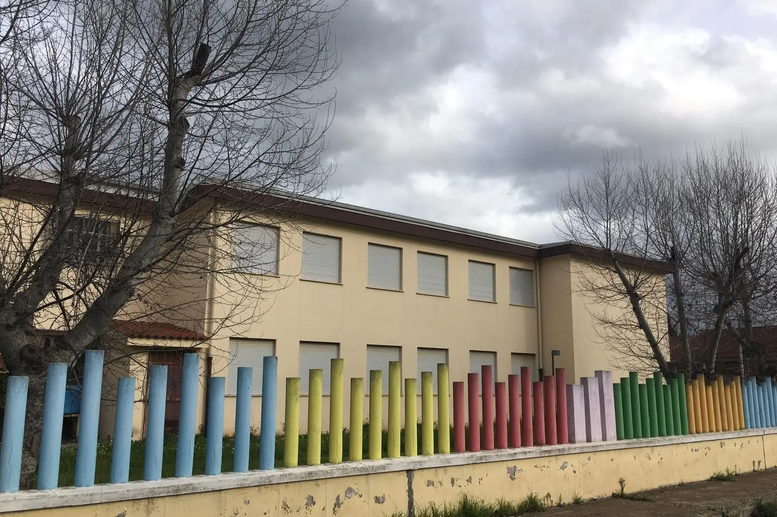 Il centro di aggregazione sociale di via Fermi, prima ospitava una scuola primaria