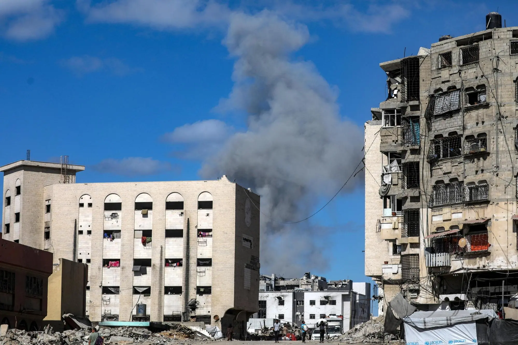 L'Al Shifa Hospital di Gaza City (Ansa)