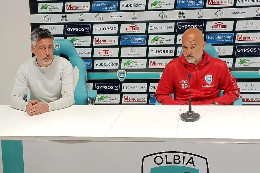 Tatti e Canzi durante la presentazione del playoff tra Olbia e Ancona Matelica (foto Ilenia Giagnoni)
