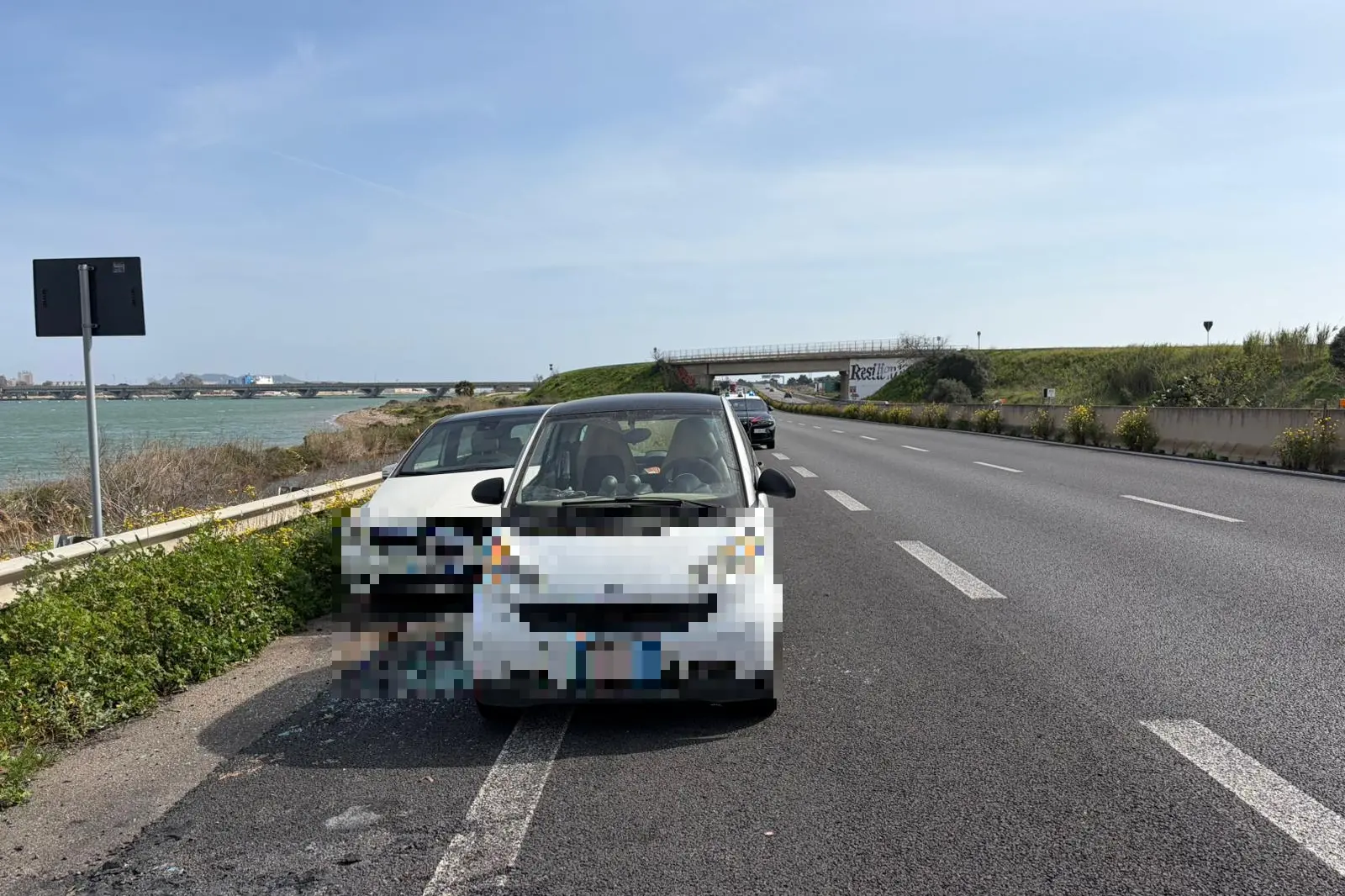 I due veicoli coinvolti nell'inseguimento (foto L'Unione Sarda)