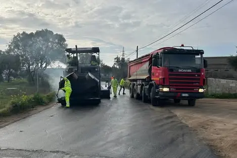 Arzachena, lavori nelle strade (foto Comune)