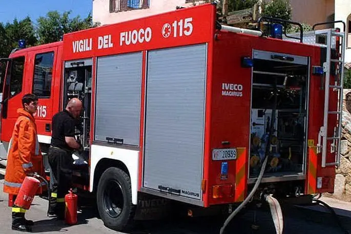Sono intervenuti i vigili del fuoco