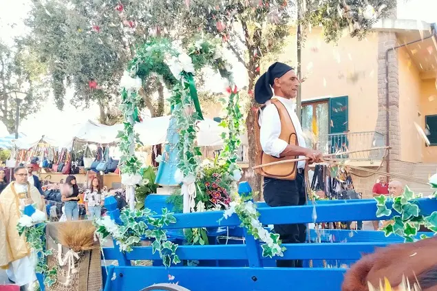 Thiesi, la Madonna di Seunis nel carro a buoi (foto Antonio Caria)