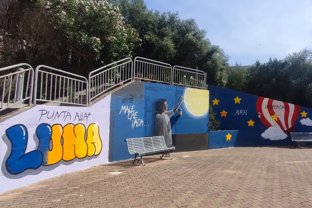 La Maddalena, il murale (foto Ronchi)