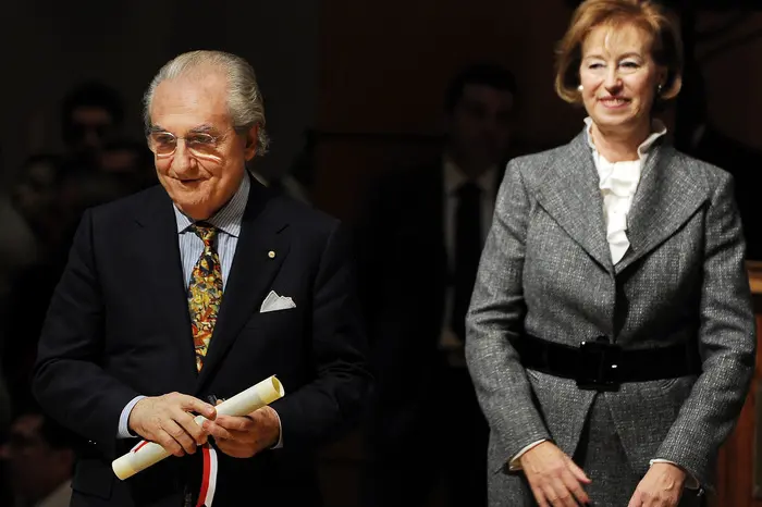 A Milano riceve l'Ambrogino d'oro