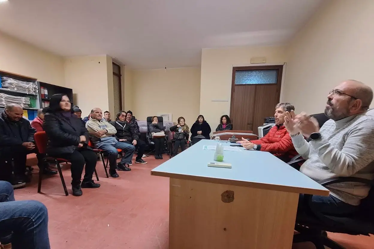 L'assemblea a Simaxis (Foto concessa)