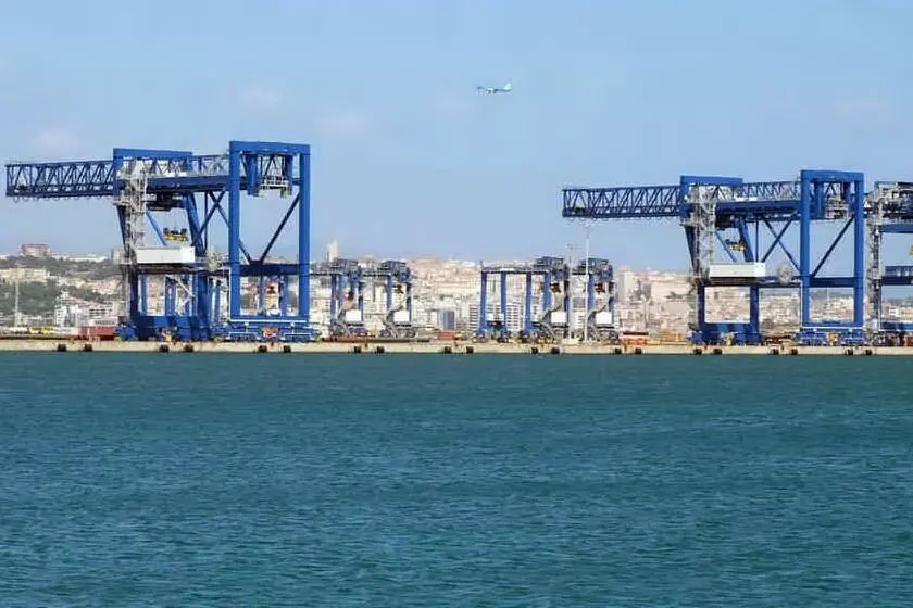 Porto Canale (archivio L'Unione Sarda)