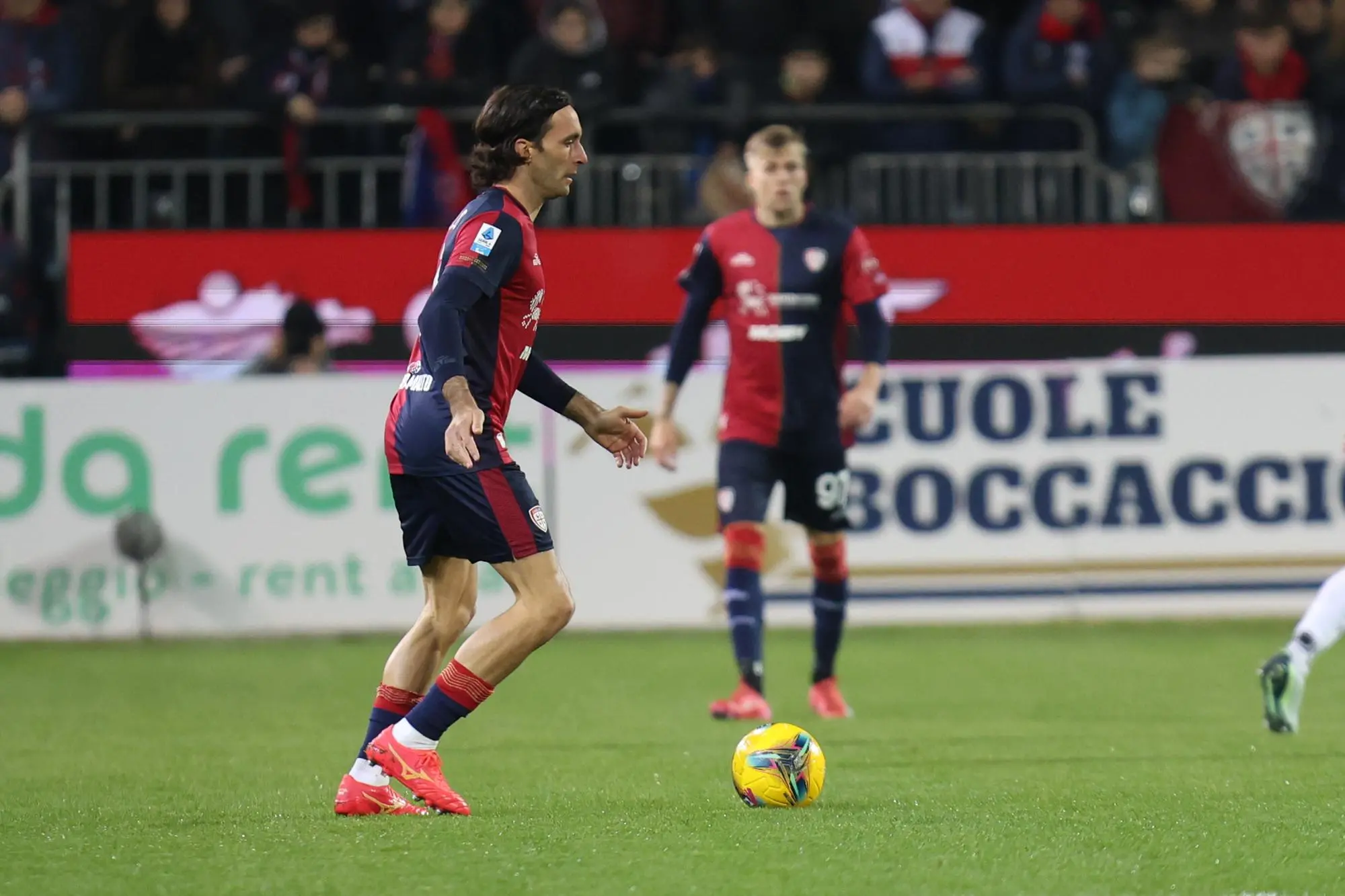 Tommaso Augello, difensore del Cagliari (foto Fabio Murru)