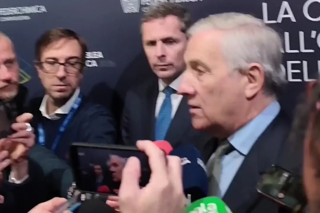Tajani: "Contributo di tutti sulla manovra, ma senza visione punitiva"