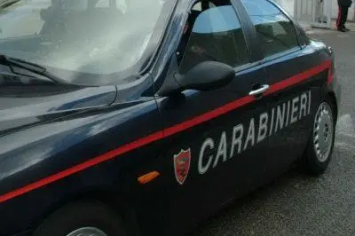 Un'auto dei carabinieri