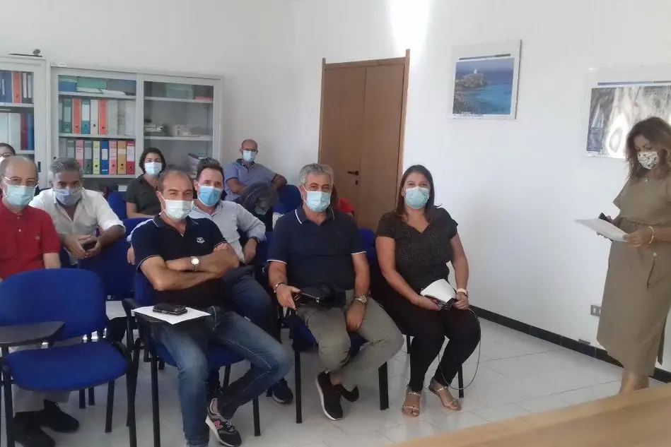 La riunione dei sindaci (L'Unione Sarda - Scano)