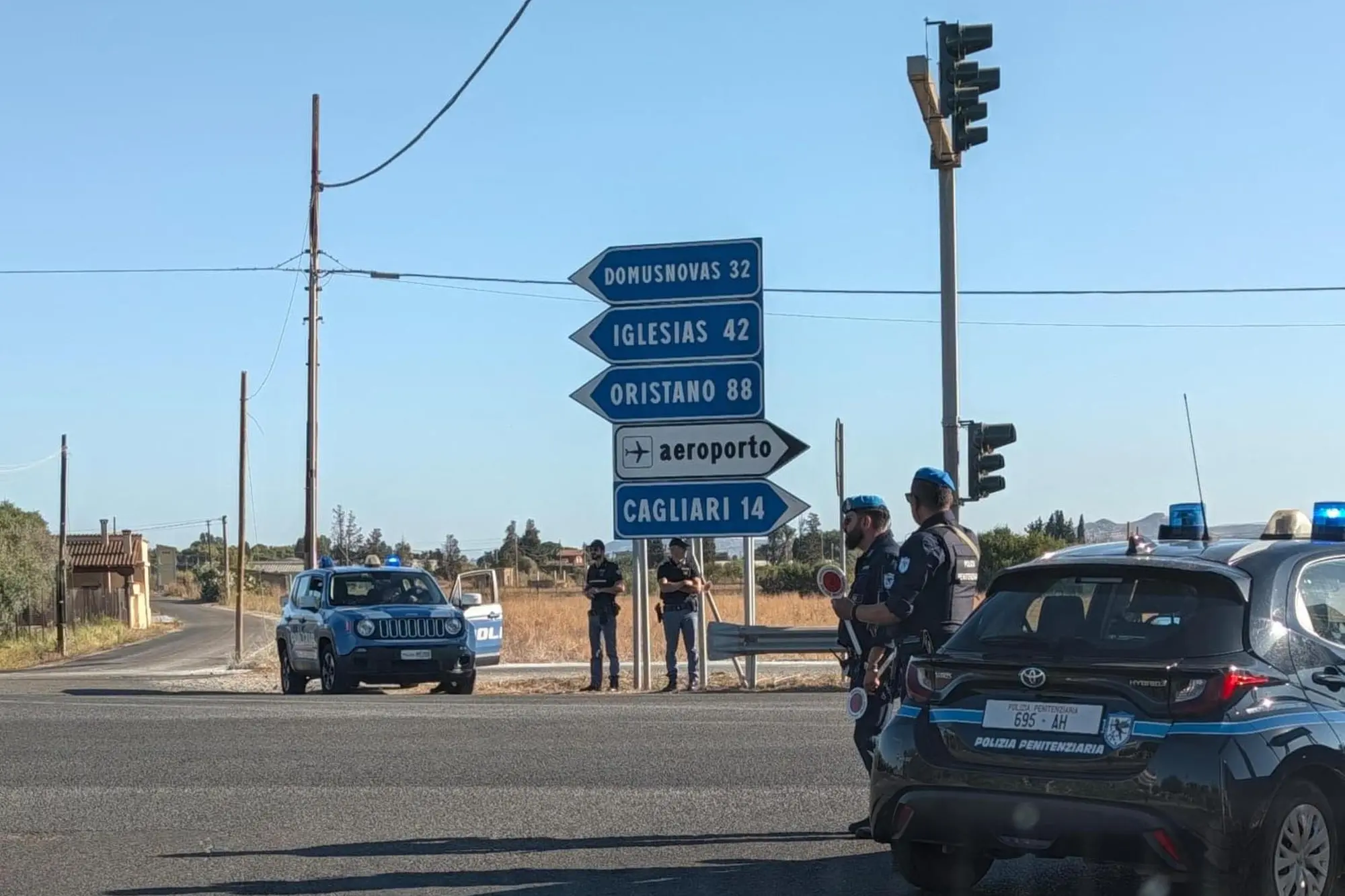 Strade presidiate durante l'arrivo dei mafiosi a Uta