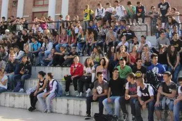 Gli studenti di un istituto