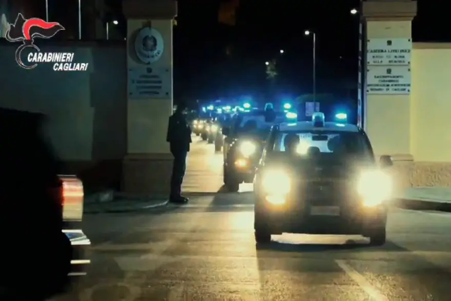 Carabinieri di Cagliari (foto da frame video)