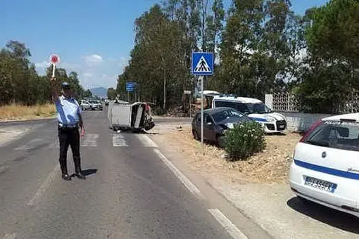 Uno dei tanti incidenti lungo la strada (immagine d'archivio)
